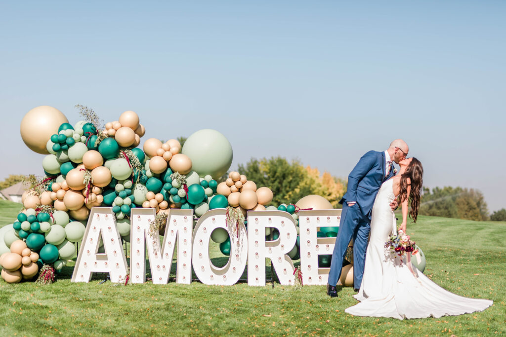 Boise wedding photographer captures balloon display with marquee letters